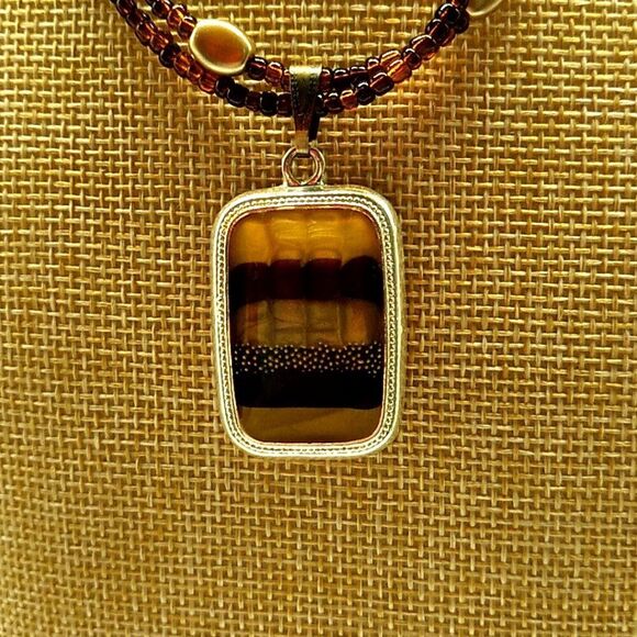 VTG Kenneth Cole 2-Strand Necklace Beaded Earth Tone Enamel Pendant Faux Pearls - Picture 8 of 15